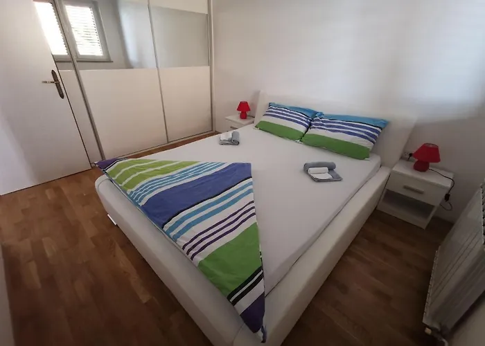 D&d アパート イゾラ